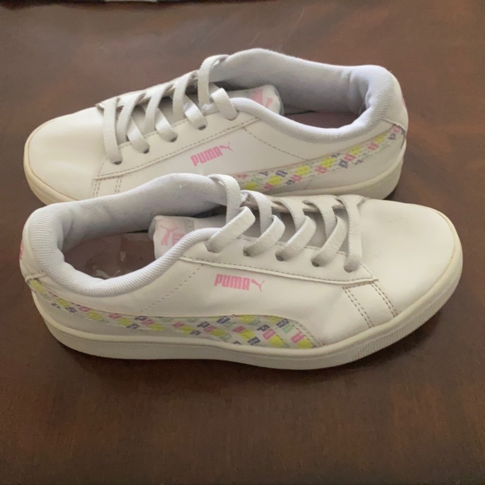 Puma brand size 3 girls